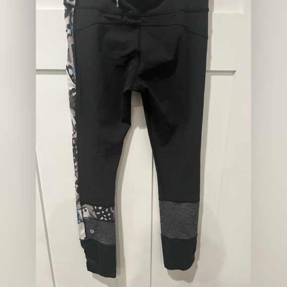 Lululemon leggings - Picture 2 of 5